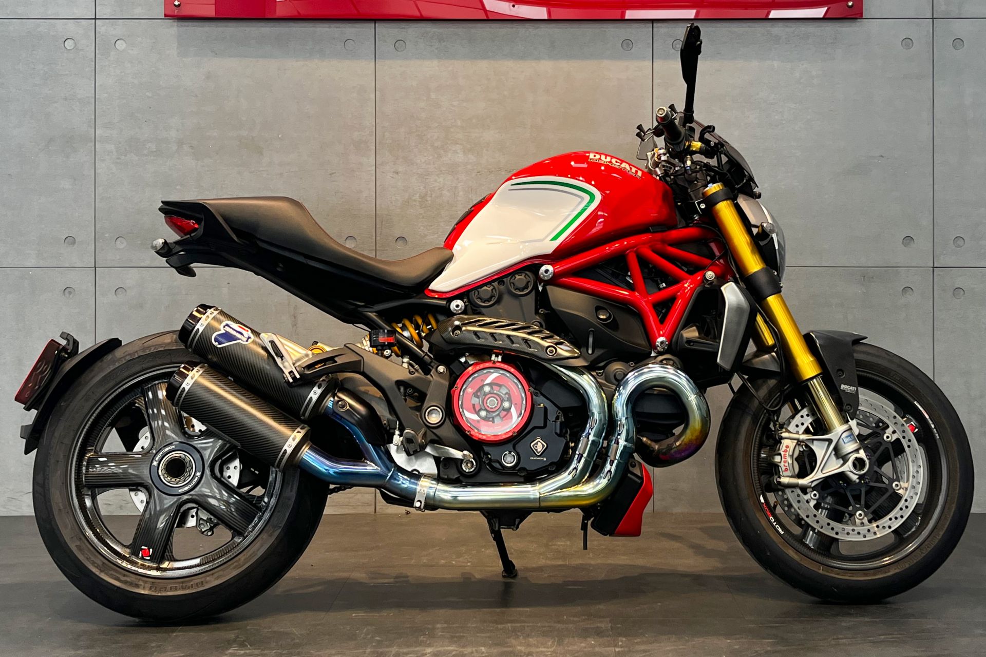 2015 DUCATI MONSTER 1200 S