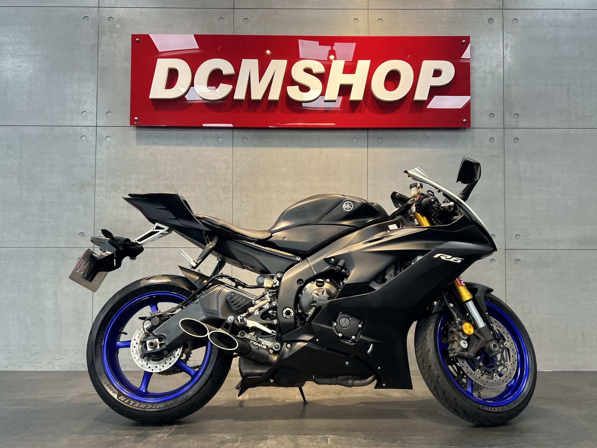 2019 YAMAHA R6