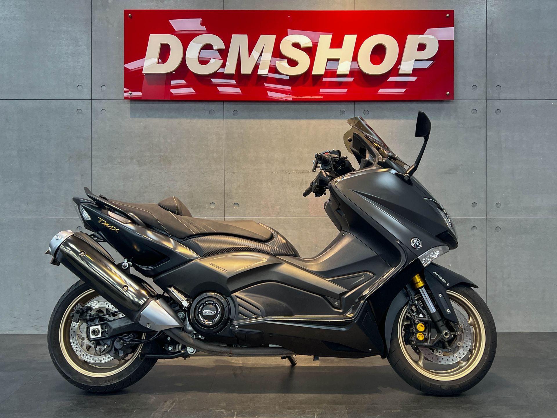 2016 YAMAHA TMAX 530 IRON